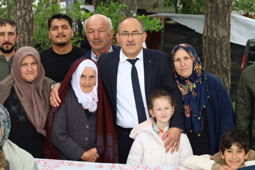 İstanbul’da 29. Alaçam Piknik ve Keşkek Festivali coşkuyla kutlandı! 16