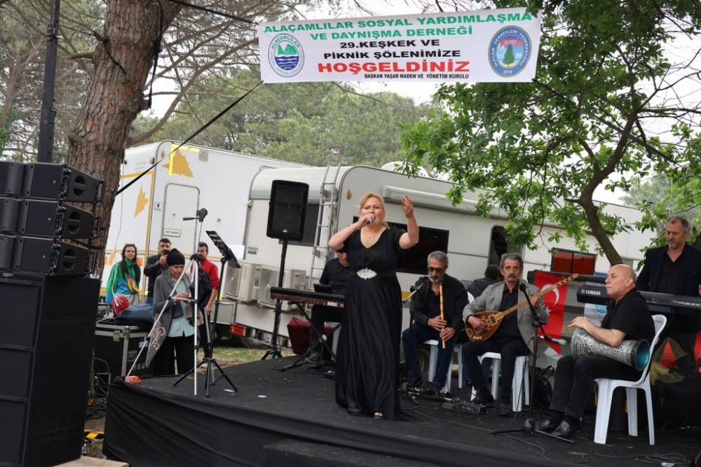 İstanbul’da 29. Alaçam Piknik ve Keşkek Festivali coşkuyla kutlandı! 72