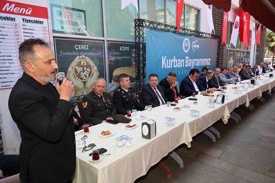 Bafra’da Kurban Bayramı Bayramlaşması: Birlik ve Beraberlik Vurgusu 26