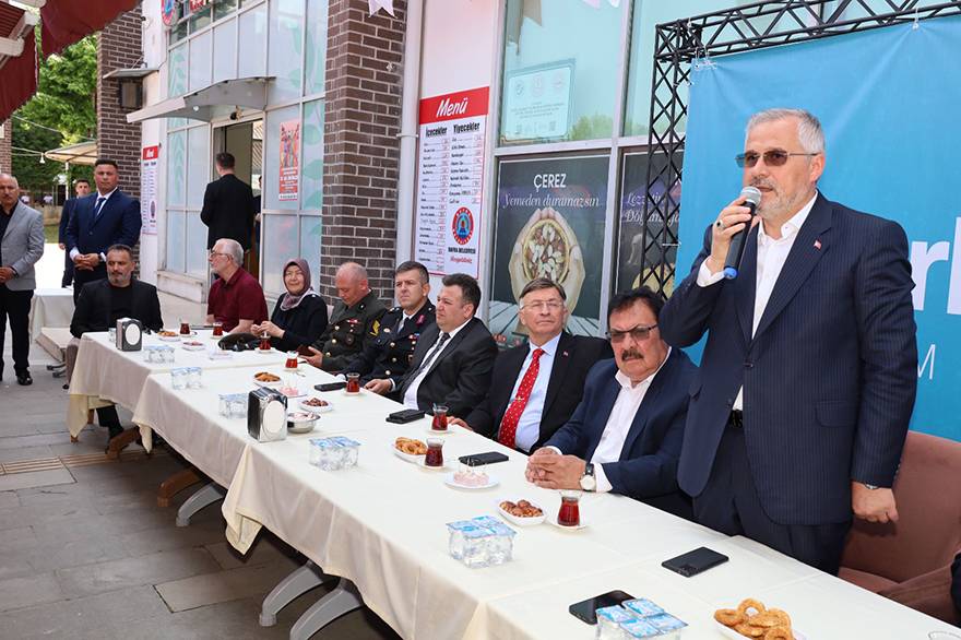Bafra’da Kurban Bayramı Bayramlaşması: Birlik ve Beraberlik Vurgusu 37