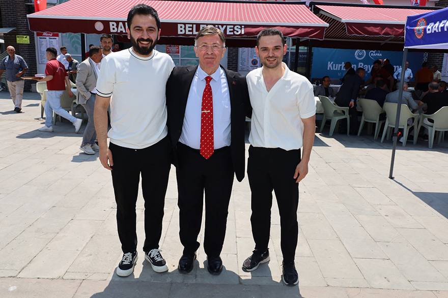Bafra’da Kurban Bayramı Bayramlaşması: Birlik ve Beraberlik Vurgusu 8