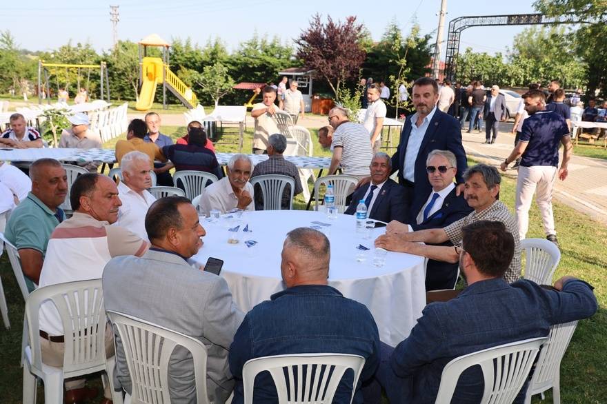 Ahmet Kocabaş: Aile Çınarlarımızı Her Yıl Dualarla Yâd Edeceğiz 24