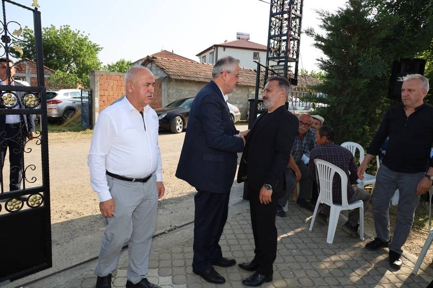 Ahmet Kocabaş: Aile Çınarlarımızı Her Yıl Dualarla Yâd Edeceğiz 28