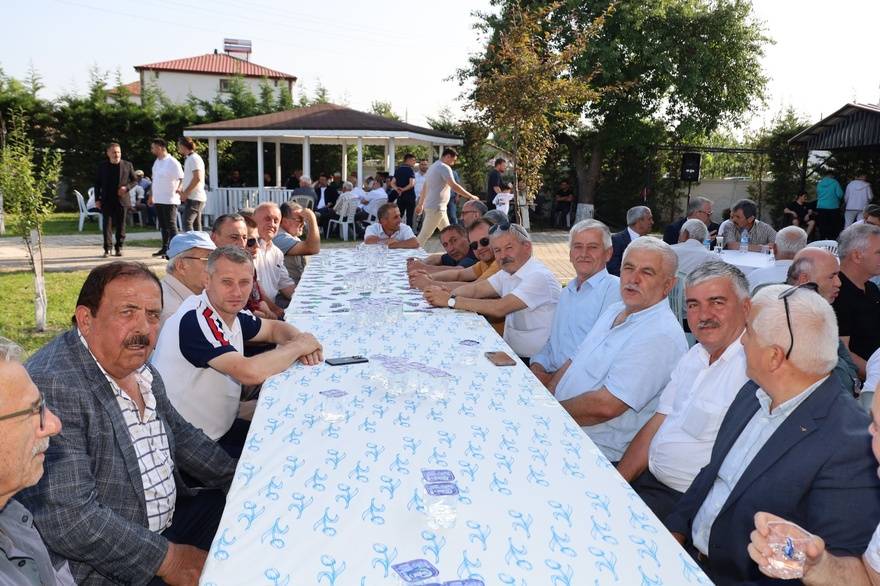 Ahmet Kocabaş: Aile Çınarlarımızı Her Yıl Dualarla Yâd Edeceğiz 30
