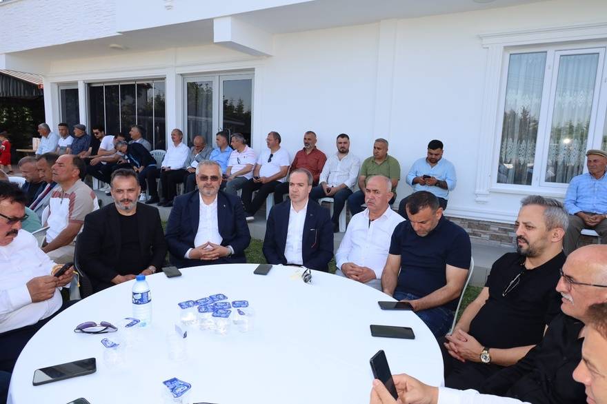 Ahmet Kocabaş: Aile Çınarlarımızı Her Yıl Dualarla Yâd Edeceğiz 35