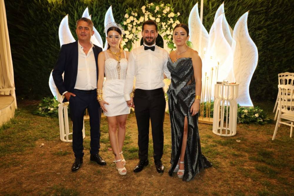 Eylül ve Doğanay’ın Mutluluk Dolu Günü 106