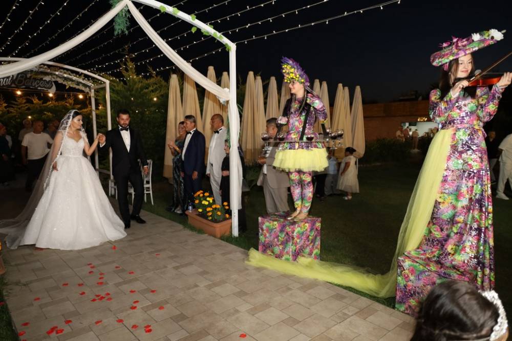 Eylül ve Doğanay’ın Mutluluk Dolu Günü 12