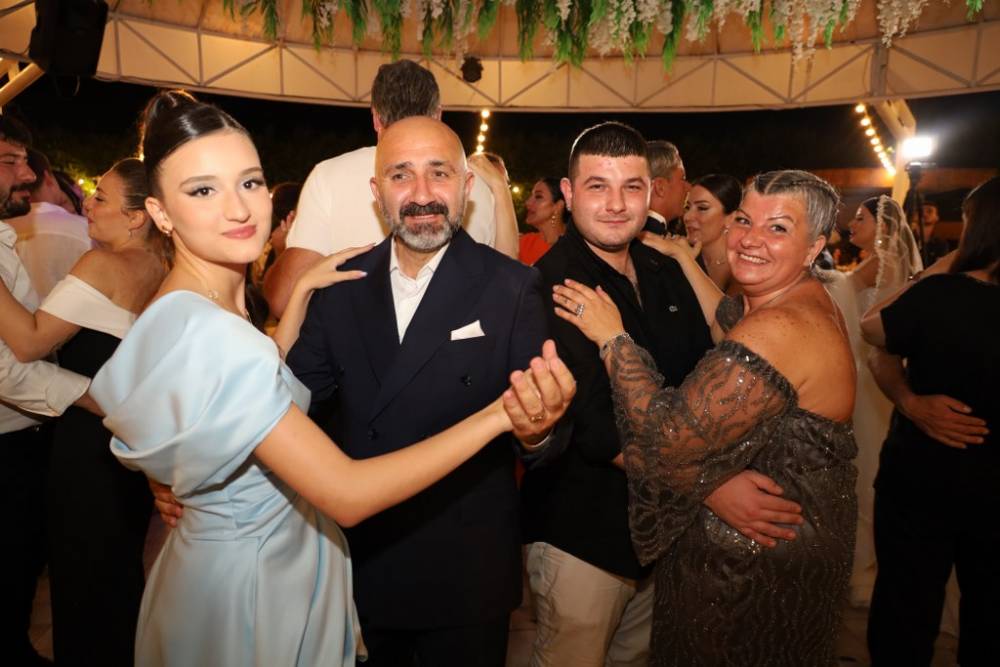Eylül ve Doğanay’ın Mutluluk Dolu Günü 25