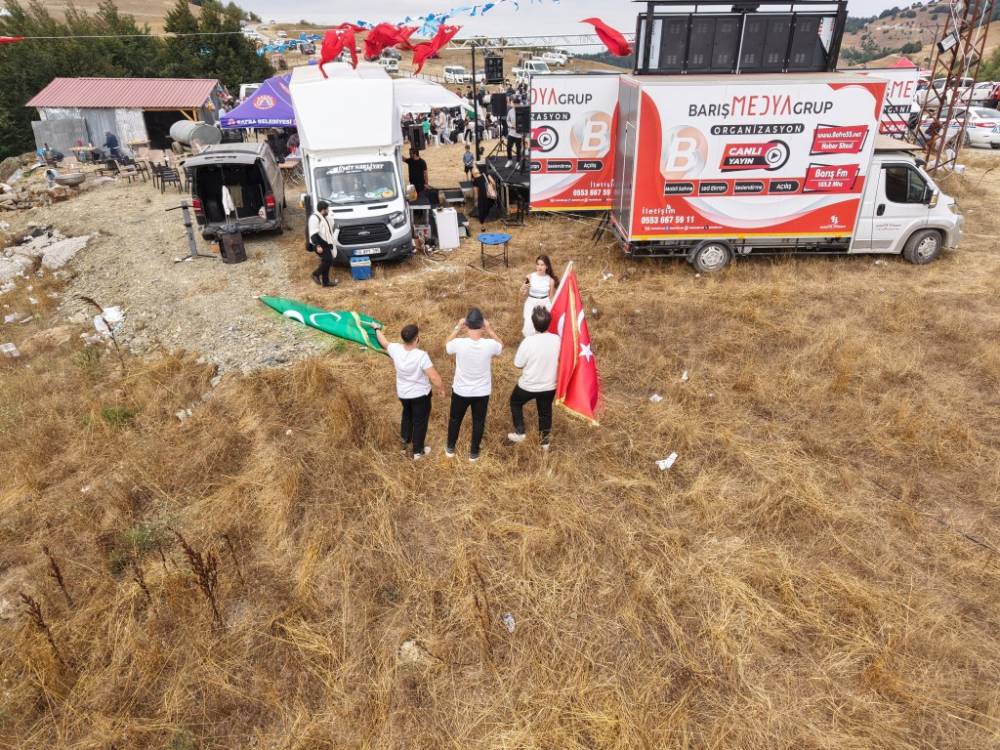 1. İğdir Köyü Toyu Gerçekleşti 81