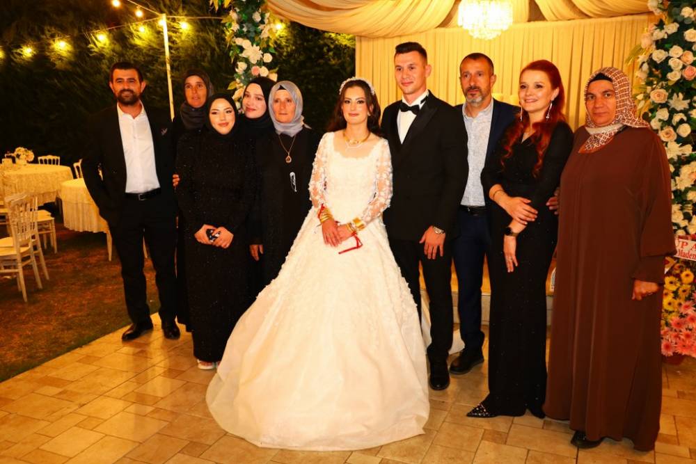 Bafra’da Unutulmaz Gece: Zehra ve Mertcan Mutluluğa “Evet” Dedi 74