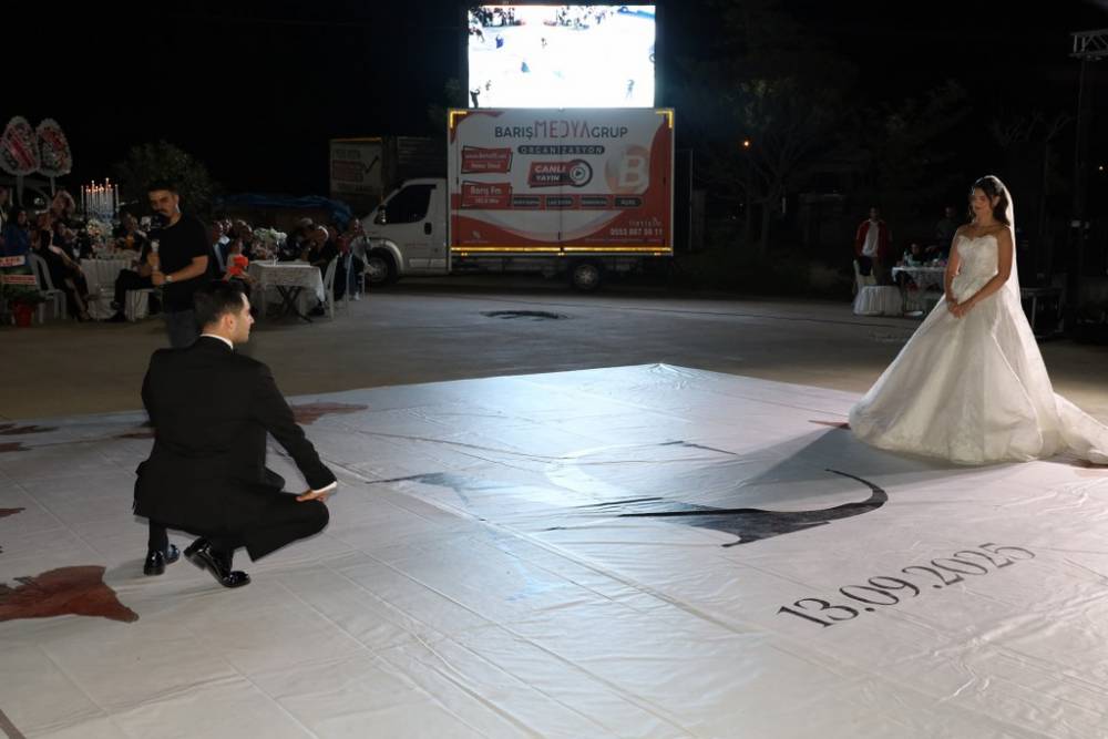Eczacı Cansel ve Ayberk Onur Yılmaz Görkemli Düğün 25