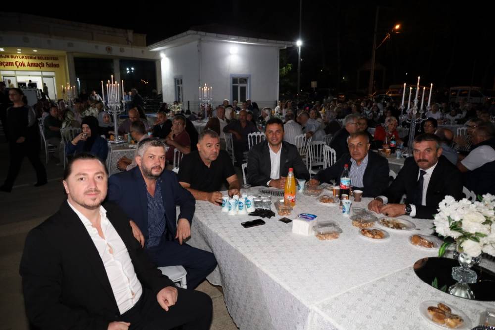 Eczacı Cansel ve Ayberk Onur Yılmaz Görkemli Düğün 31