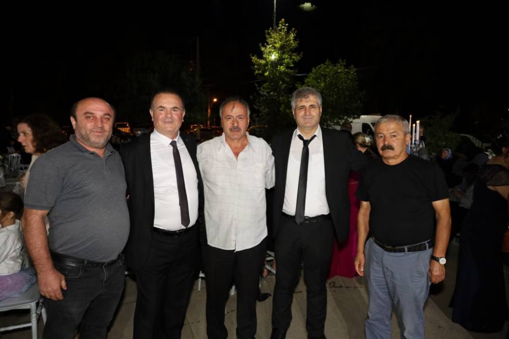 Eczacı Cansel ve Ayberk Onur Yılmaz Görkemli Düğün 45