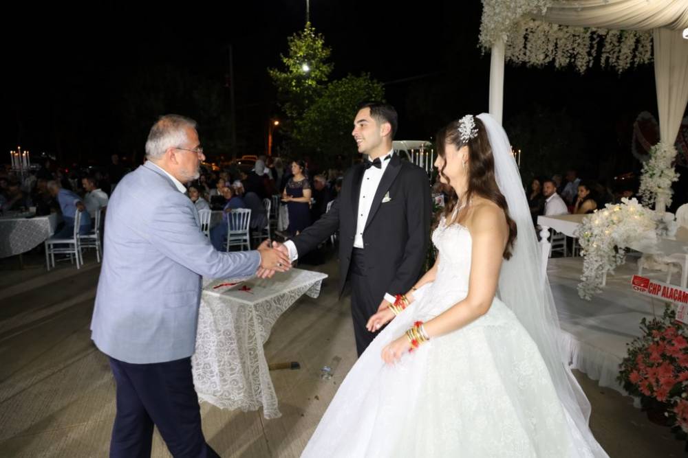 Eczacı Cansel ve Ayberk Onur Yılmaz Görkemli Düğün 51