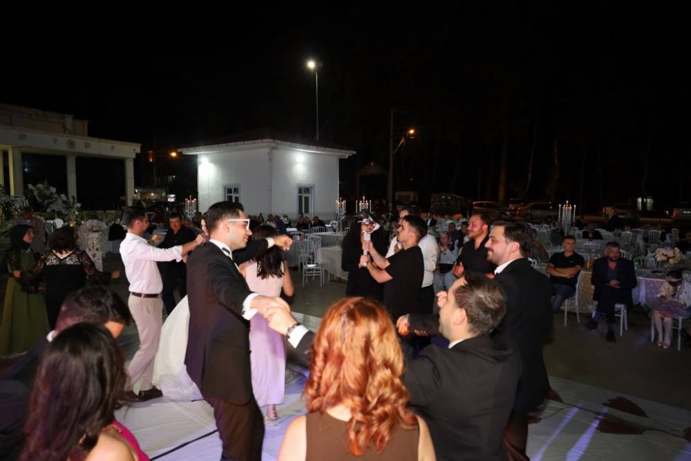 Eczacı Cansel ve Ayberk Onur Yılmaz Görkemli Düğün 71