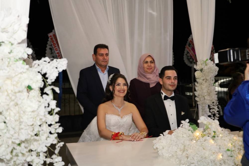 Eczacı Cansel ve Ayberk Onur Yılmaz Görkemli Düğün 83