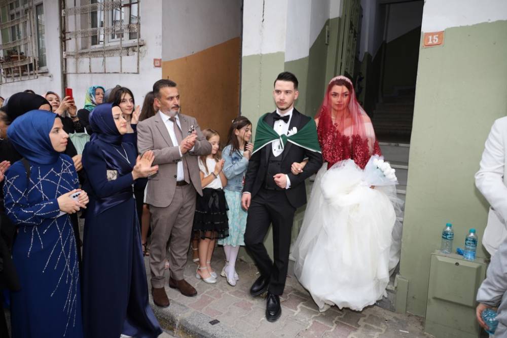 Sümeyye ve Mücahit Mutluluk Dolu Yıllar İçin Birbirlerine Evet Dediler 3