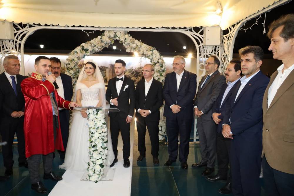 Sümeyye ve Mücahit Mutluluk Dolu Yıllar İçin Birbirlerine Evet Dediler 36