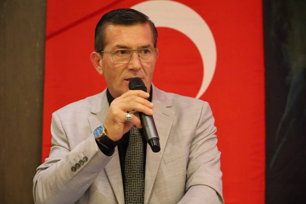 75 Yıllık Demirci Ustası Yılmaz Odabaş, Bafra’da Yılın Ahisi Seçildi 5