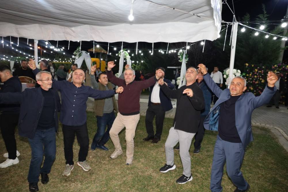 Gökçeağaç Köyü’nde Görkemli Düğün! 210