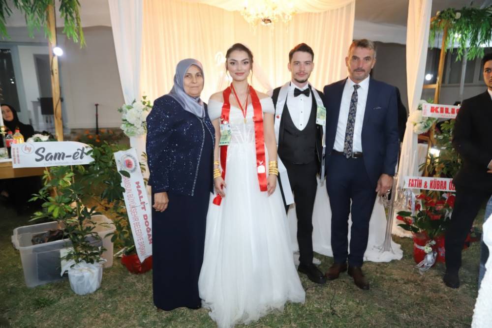 Gökçeağaç Köyü’nde Görkemli Düğün! 95