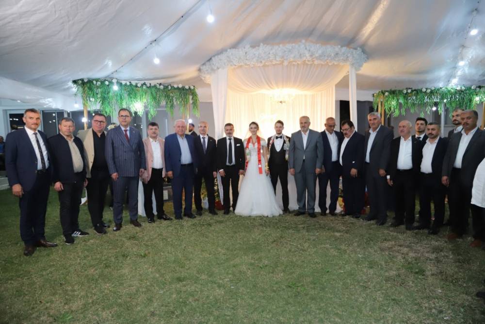 Gökçeağaç Köyü’nde Görkemli Düğün! 98