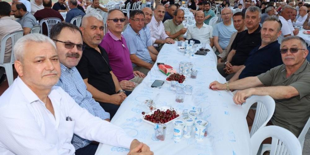 Bafra’da İmam Hatipliler 23. Mezunlar Buluşmasında Hasret Giderdi 13