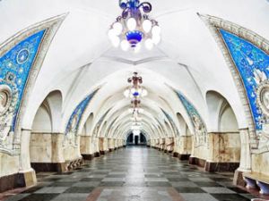 Moskova metrosu harika görüntüler