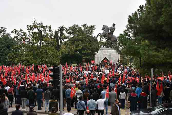 SAMSUN ÇANAKKALE ŞEHİTLERİ İÇİN YÜRÜDÜ 7