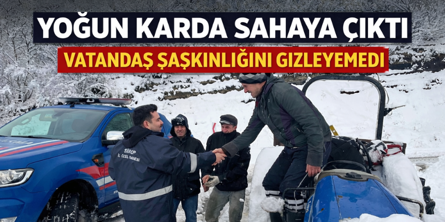 Yoğun karda sahaya çıktı, vatandaş şaşkınlığını gizleyemedi