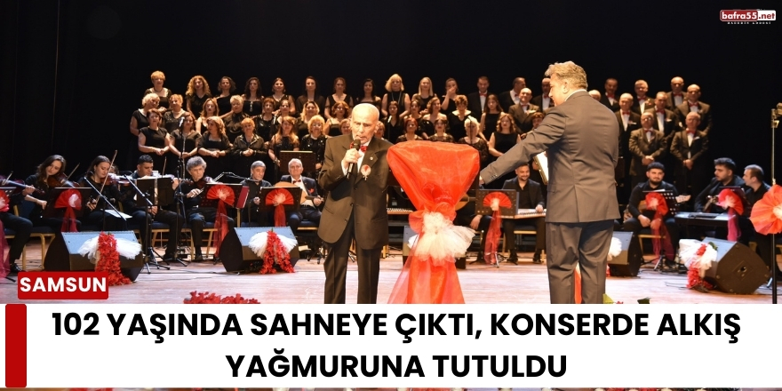 102 Yaşında Sahneye Çıktı, Konserde Alkış Yağmuruna Tutuldu