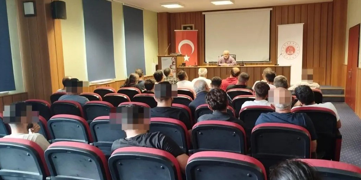 Boyabat’ta Sevgi ve Merhamet Semineri