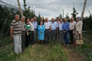 BAKIR’IN MEYVE BAHÇESİ ZİYARETİ