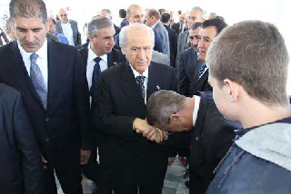 VUR DE VURALIM ÖL DE ÖLELİM SLOGANI İLE KARŞILANDI