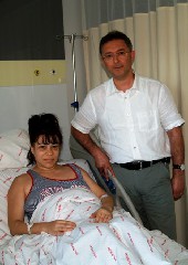 RAHMİNDEN 8 KİLOLUK TÜMÖR ÇIKTI