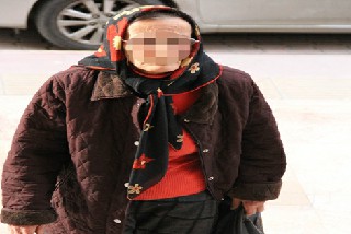 YAŞI 70 AMA YAPTIĞINA BAK