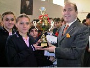 DERECEYE GİREN ÖĞRENCİLER ÖDÜLLENDİRİLDİ