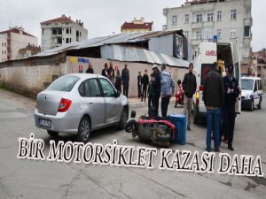 BAFRA'DA MOTOSİKLET KAZASI : 1 YARALI