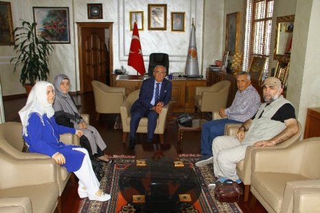 Dostder Ve Hander Başkan Yılmaz’ı Ziyaret Etti