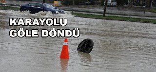 SAMSUN'DA KARAYOLU GÖLE DÖNDÜ