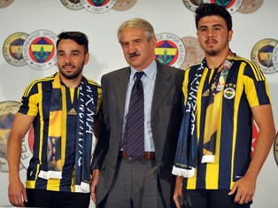 VOLKAN VE OZAN İMZAYI ATTI