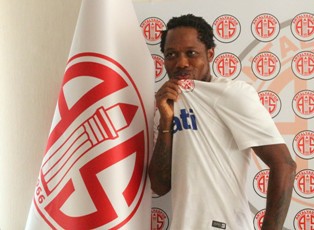 JEAN MAKOUN ANTALYASPOR’DA