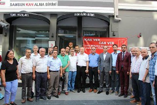 MHP'LİLER KAN VERDİ