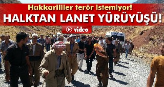 Şemdinli halkı teröre karşı yürüdü