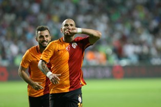 Galatasaray Mersin'e karşı üstün