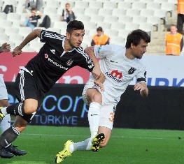 Beşiktaş’a Oğuzhan’dan Kötü Haber