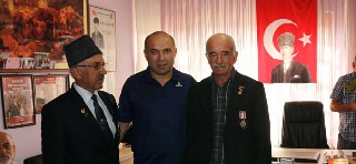 Aktif Eğitimcilerden Gazilere ziyaret