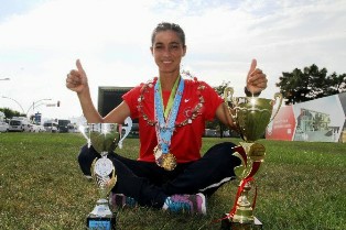 Gülşen Olimpiyat’a Koşuyor