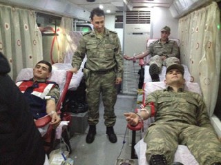 Ayvacık’ta Rekor Kan Bağışı: 411 Ünite