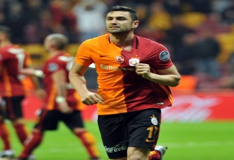 Taraftar Burak Yılmaz,ı ıslıkladı